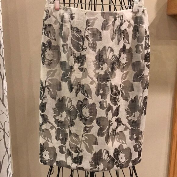 Worth Grey & Silver Floral Print Pencil Skirt - 4 - Picture 1 of 8